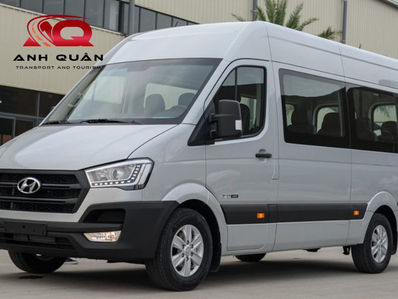 Thuê xe 16 chỗ tự lái Ford Transit