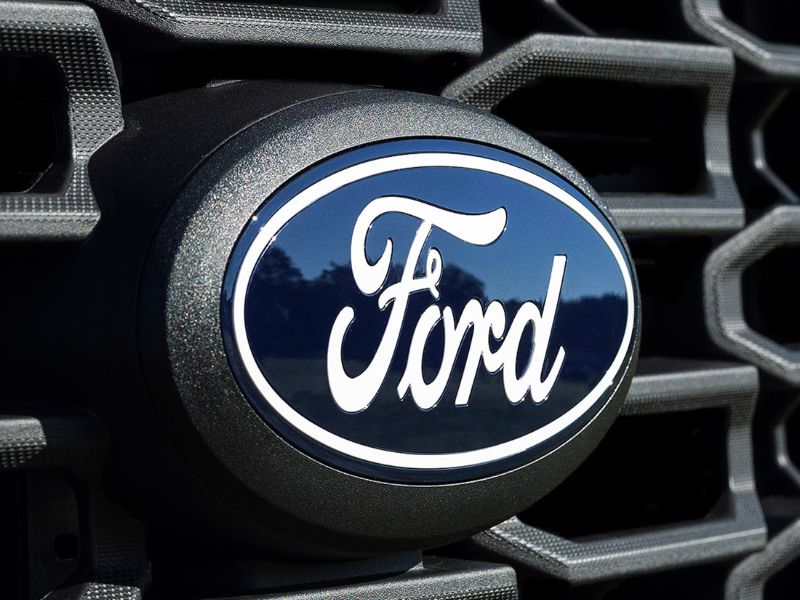 Ý nghĩa của logo Ford