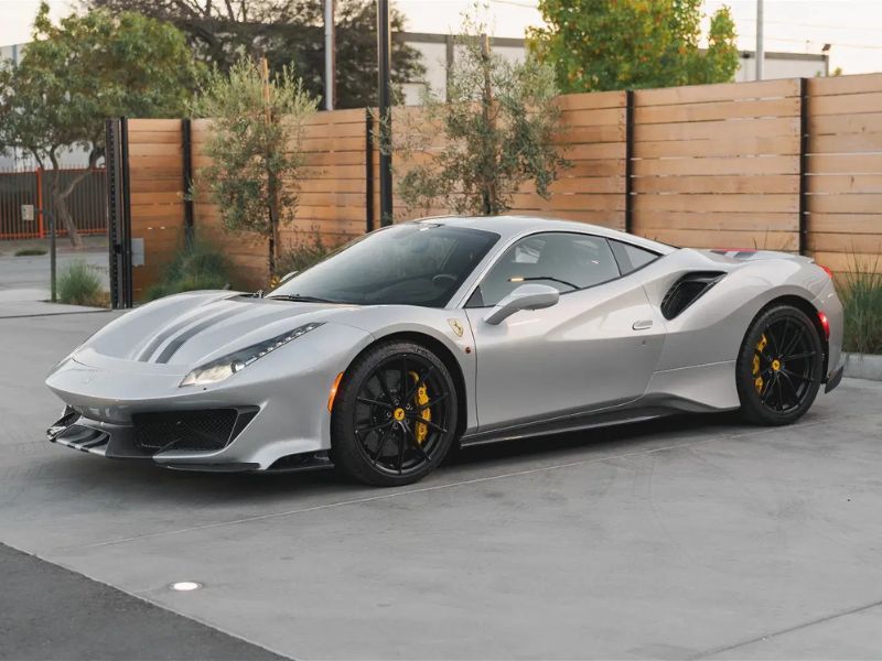 Ferrari 488 Pista