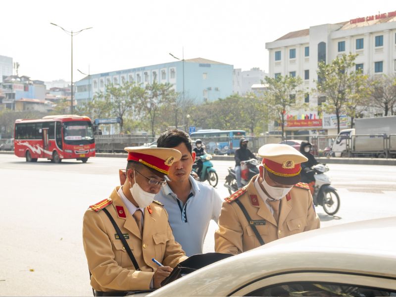 Tại Sao Việc Sở Hữu Xe Ô Tô Không Chính Chủ Là Vấn Đề Quan Trọng?