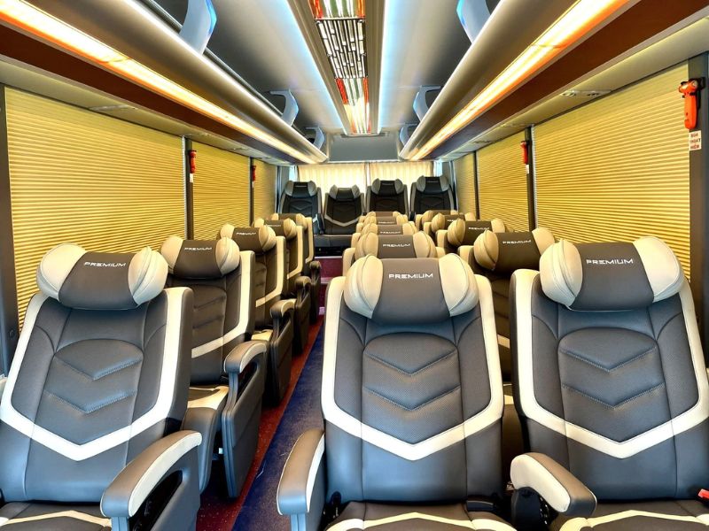 Lý Do Chọn Thuê Xe Limousine Hà Nội Gia Viễn Ninh Bình Của Anh Quân Transport And Tourism
