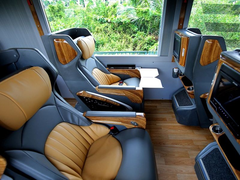 Dịch Vụ Thuê Xe Limousine Hà Nội Gia Viễn Ninh Bình Của Anh Quân Transport And Tourism