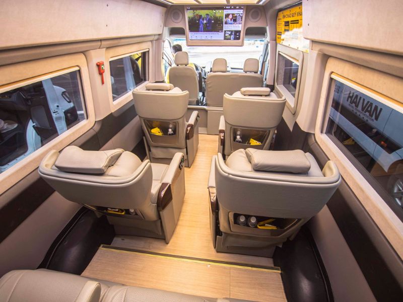 Kinh nghiệm đặt xe limousine Hà Nội đi Vĩnh Yên