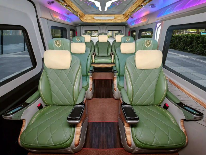 Ưu điểm khi thuê nguyên xe limousine Hà Nội Phú Lương tại Anh Quân