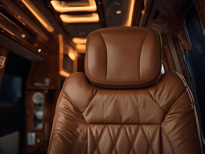 Vì sao nên chọn xe limousine Hà Nội Lạng Giang nguyên xe?