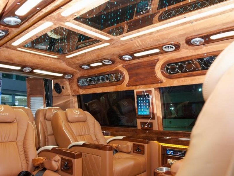 Vì sao nên chọn xe limousine Hà Nội Vụ Bản nguyên xe