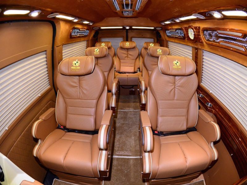 Vì sao nên chọn xe limousine Hải Hậu Hà Nội nguyên xe