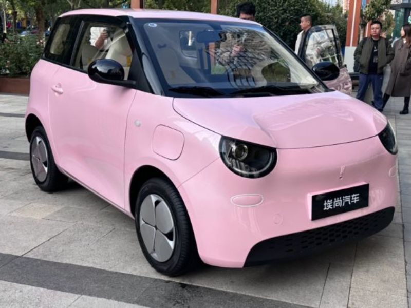 Có nên mua xe ô tô điện 2 chỗ ngồi mini không?