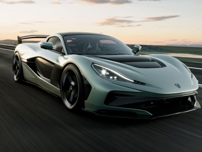Rimac Nevera – “quái vật” đường đua với khả năng bứt tốc hàng đầu