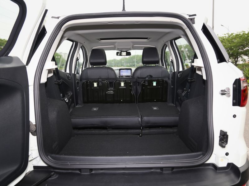 Cách mở cốp xe EcoSport khi cốp bị kẹt hoặc không mở sang trái