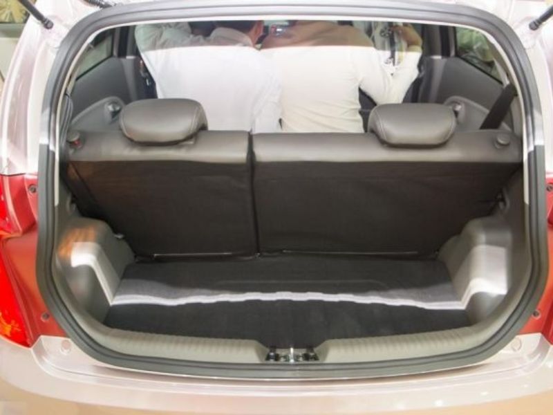 Cách mở cốp xe Kia Morning bằng remote