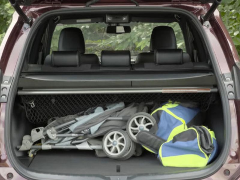 Cách mở cốp trong trường hợp mất chìa khóa hoặc xe hết điện