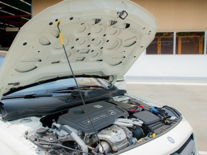 Cách chống đỡ capo sau khi mở – Hai loại phổ biến