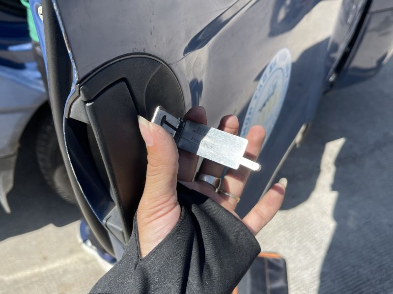 Những Phương Án An Toàn Khi Mất Chìa Khóa Nhưng Cần Mở Cốp Ngay