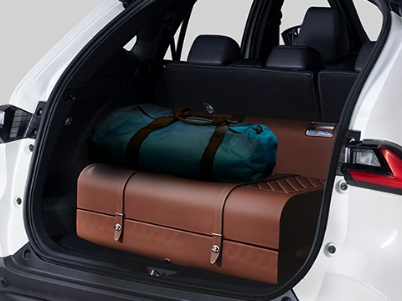 Cơ chế mở cốp xe Toyota Yaris theo từng đời xe