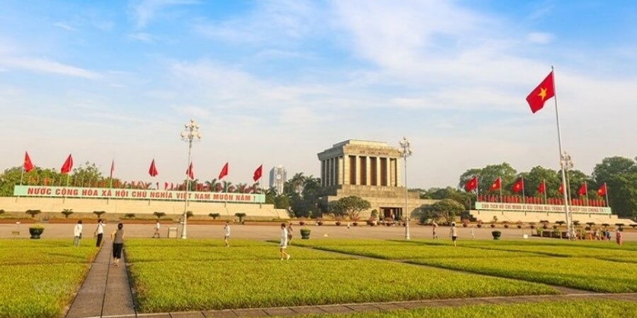 Kinh nghiệm đi Lăng Bác chọn thời gian phù hợp
