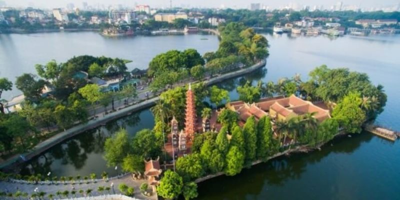 Kinh nghiệm đi chùa Trấn Quốc cổ kính, tâm linh