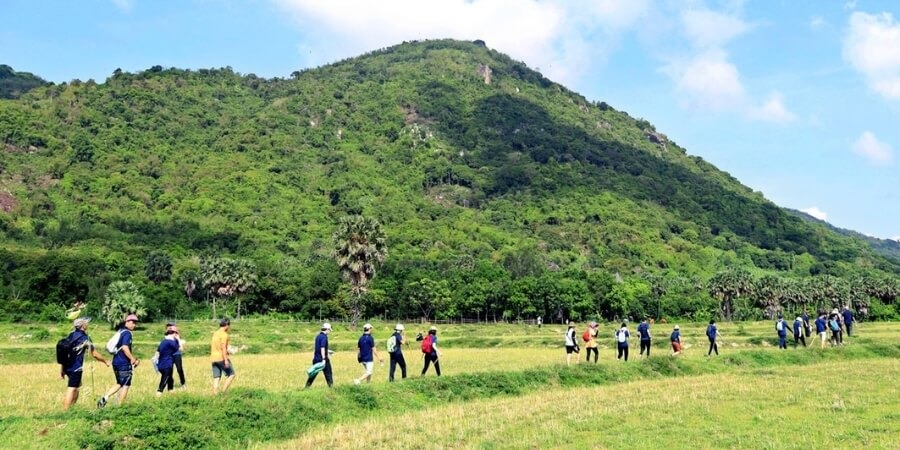 Kinh nghiệm đi núi Cấm vào mùa khô.