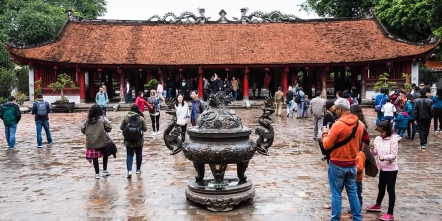 Kinh nghiệm đi Văn Miếu Quốc Tử Giám đi trong bao lâu
