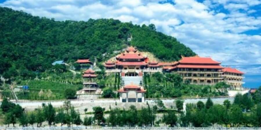 kinh nghiệm đi chùa cái bầu