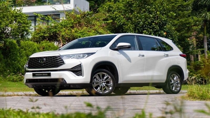 Thuê xe Limousine 7 Hà Nội