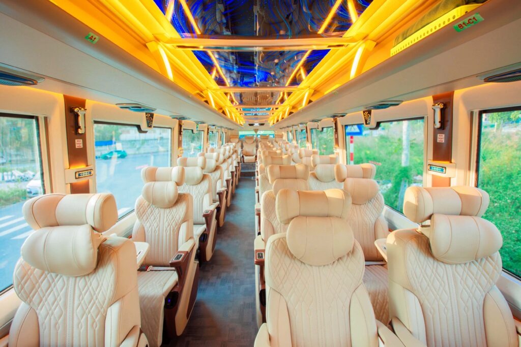 bảng giá thuê xe limousine tại Hà Nội