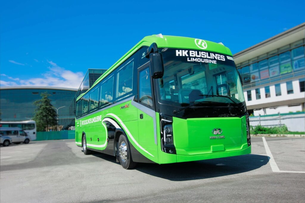 bảng giá thuê xe limousine tại Hà Nội giá tốt 